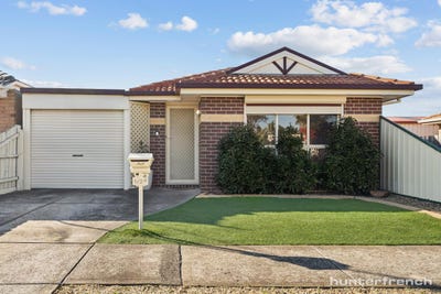 /international/au/1-2-hastie-court-altona-meadows-vic-148677996/