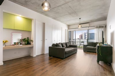 /international/au/414-90-buckley-street-footscray-vic-148611496/?lang=en