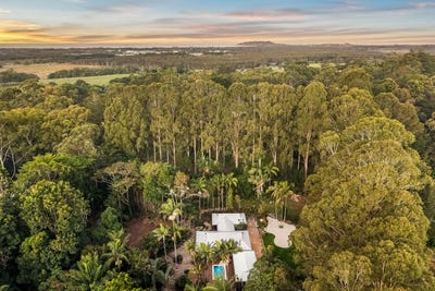 /international/au/9-angus-place-ewingsdale-nsw-150975392/