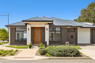 /international/au/6-st-andrews-way-andrews-farm-sa-152692360/