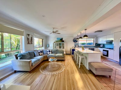 /international/au/25-tucana-place-forster-nsw-148494504/