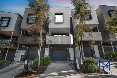 /international/au/75-woodswallow-entrance-sunshine-north-vic-148496372/