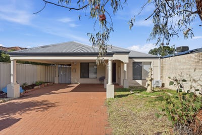/international/au/8-firby-street-cloverdale-wa-151452784/