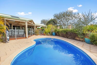 /international/au/21-inlet-grove-mullaloo-wa-151292508/