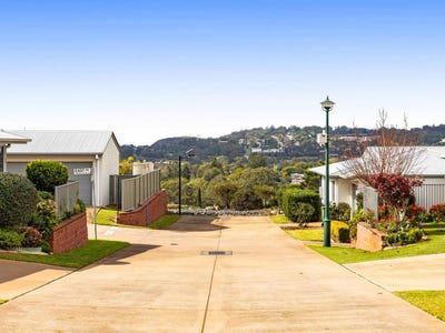 /international/au/64-97-161-hogg-street-cranley-qld-151432728/