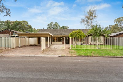 /international/au/22-carrickalinga-boulevard-aberfoyle-park-sa-151318064/