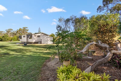 /international/au/1546-gin-gin-road-sharon-qld-150855624/