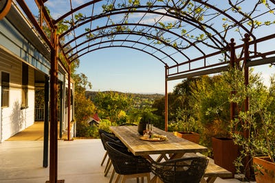 /international/au/97-templeton-street-castlemaine-vic-152530500/