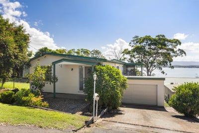 /international/au/32-yoorala-road-yarrawonga-park-nsw-150712364/
