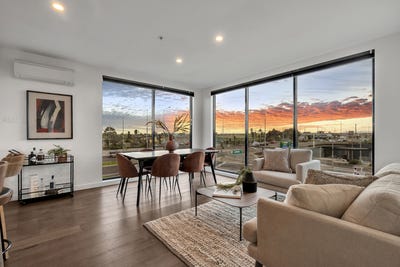 /international/au/203-82-bulla-road-strathmore-vic-145899152/
