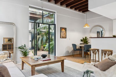 /international/au/35-13-cantonment-street-fremantle-wa-148479948/