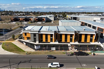 /international/au/168-maddox-road-williamstown-north-vic-504796984/