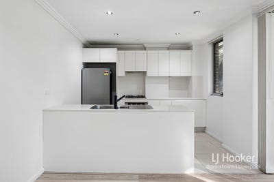 /international/au/1-96-98-nuwarra-road-moorebank-nsw-151409560/