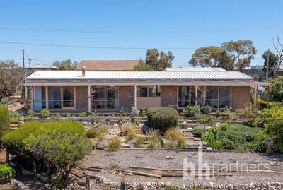 /international/au/7-busch-street-mannum-sa-151570768/