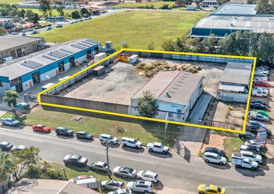 /international/au/46-peachtree-road-penrith-nsw-505159104/