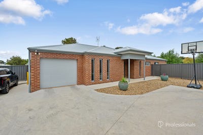 /international/au/2-160-railway-street-maryborough-vic-151250964/