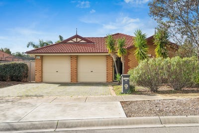/international/au/20-dawson-street-mount-barker-sa-151440944/