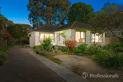 /international/au/24-blythe-avenue-boronia-vic-152695288/