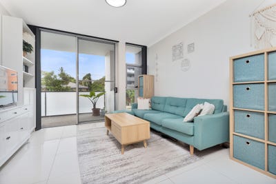 /international/au/208-63-67-veron-street-wentworthville-nsw-150697508/