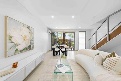 /international/au/2-84-86-burwood-road-croydon-park-nsw-150530992/