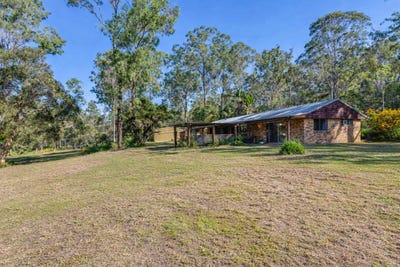 /international/au/132-scout-road-kurwongbah-qld-150928328/