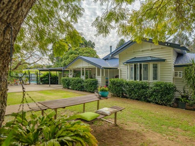 /international/au/704-bruce-hwy-chatsworth-qld-148686656/?lang=it