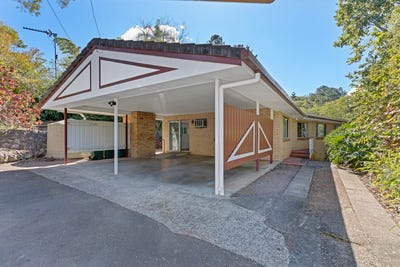 /international/au/36a-hospital-road-nambour-qld-152000496/