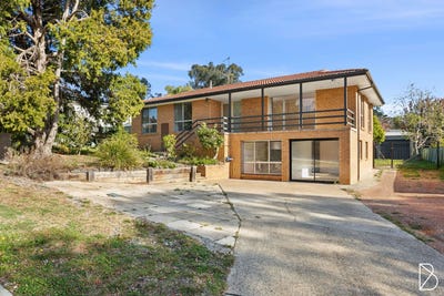 /international/au/47-daley-crescent-fraser-act-151214244/