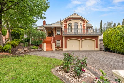 /international/au/11-walker-place-highbury-sa-152692268/