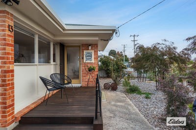 /international/au/13-finch-street-ulverstone-tas-151087640/