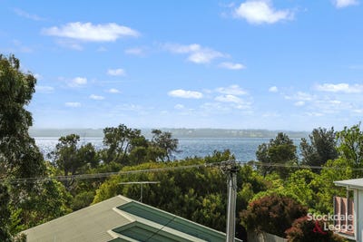 /international/au/27a-mcrae-avenue-cowes-vic-150901020/