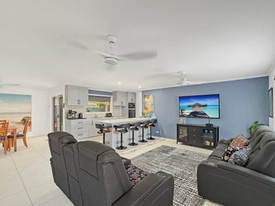 /international/au/3-moorhen-court-eli-waters-qld-150943564/