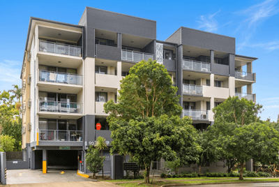 /international/au/19-90-norton-street-upper-mount-gravatt-qld-151447940/