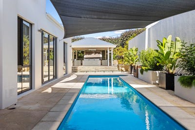 /international/au/24-frobisher-avenue-sorrento-wa-150899424/