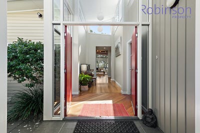 /international/au/118-macquarie-street-merewether-nsw-151091440/