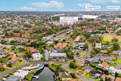 /international/au/9-10-3-richmond-avenue-sylvania-waters-nsw-504906012/