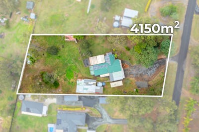 /international/au/9-lightwood-court-cedar-vale-qld-151923104/