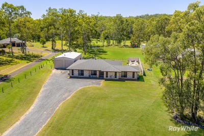 /international/au/323-jim-whyte-way-burua-qld-150925364/