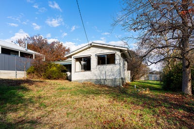 /international/au/20-brown-street-castlemaine-vic-148297160/