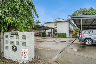 /international/au/5-16-robert-road-bentley-park-qld-151389324/