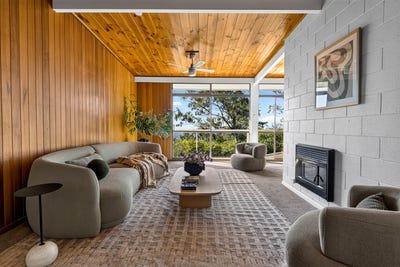 /international/au/445-belair-road-belair-sa-152624452/