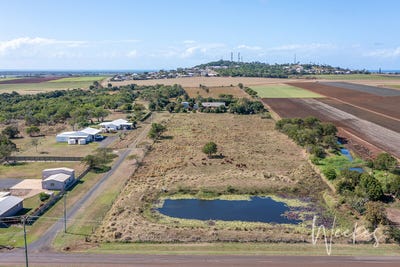 /international/au/24-barrys-place-qunaba-qld-151312016/