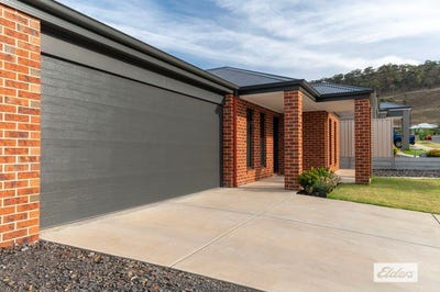/international/au/9-jensen-crescent-wodonga-vic-151396128/