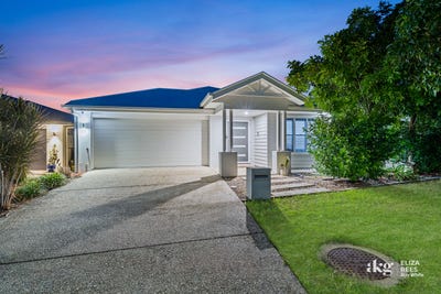 /international/au/22-teal-circuit-greenbank-qld-151300852/