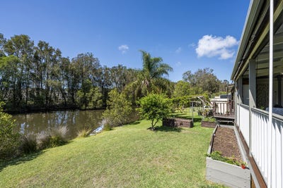/international/au/46-36-golding-street-yamba-nsw-146520084/