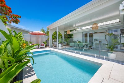 /international/au/23-amboina-avenue-palm-beach-qld-148657068/?lang=es