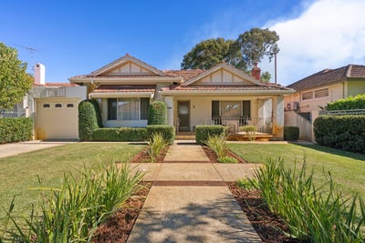 /international/au/109-essex-street-wembley-wa-151105532/