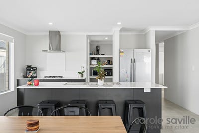 /international/au/29-binningup-terrace-eglinton-wa-151273732/