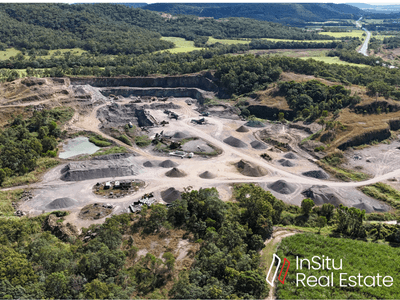 /international/au/keatings-quarry-90365-bruce-highway-sarina-qld-504914376/?lang=zh-cn