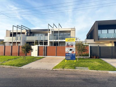 /international/au/49-rosemore-road-rosebud-vic-147866892/